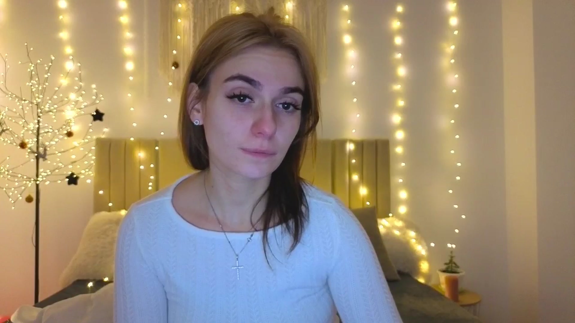 Gallery image thumbnail from M1ss_arina's myfreecams stream on, 01/23/2026, 04:37 image 11 of 20