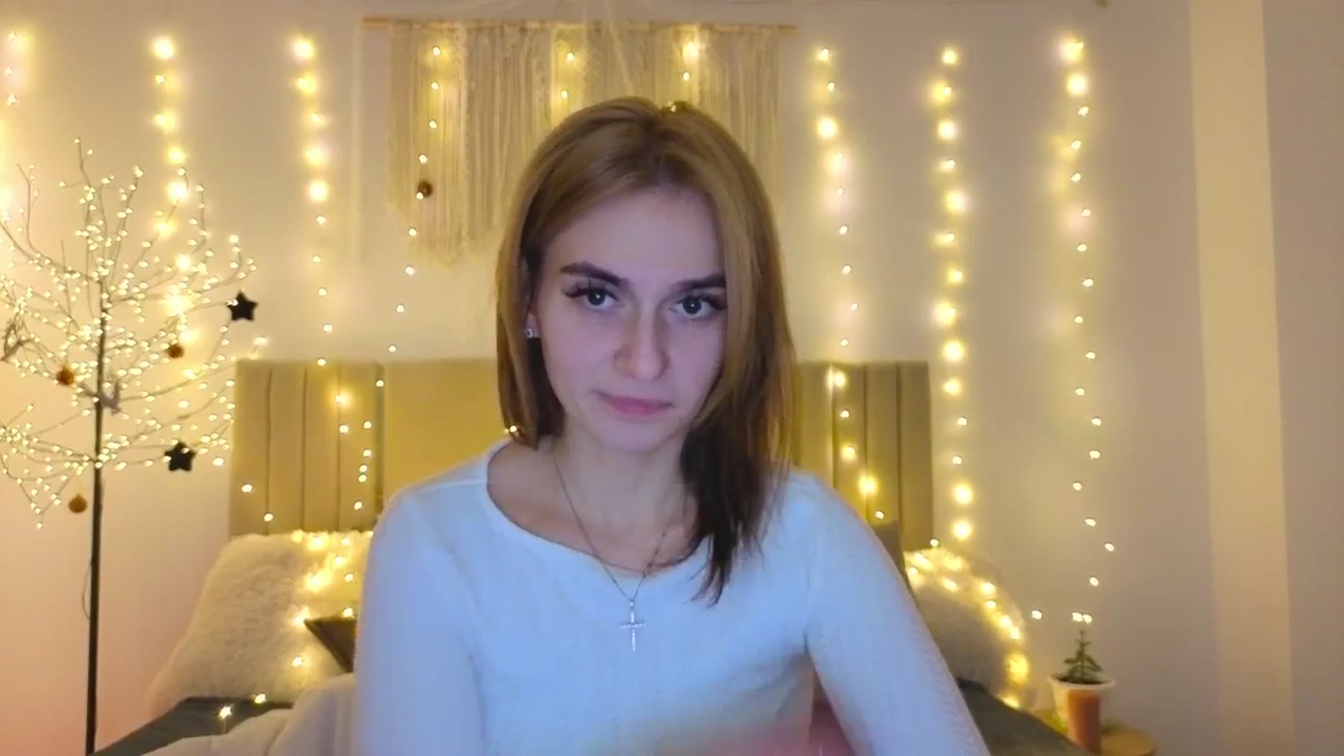 Gallery image thumbnail from M1ss_arina's myfreecams stream on, 01/23/2026, 04:37 image 19 of 20