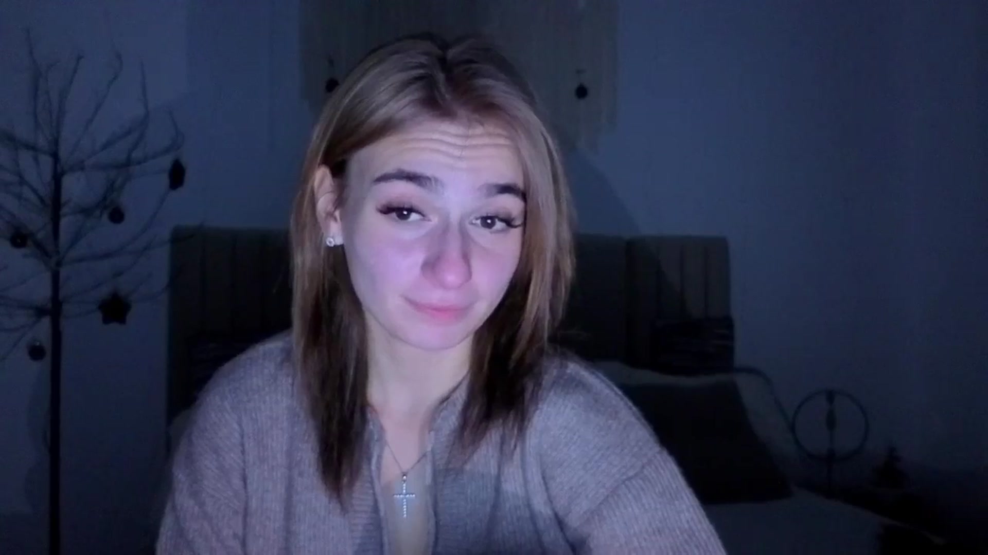 Gallery image thumbnail from M1ss_arina's myfreecams stream on, 01/26/2026, 23:22 image 6 of 20