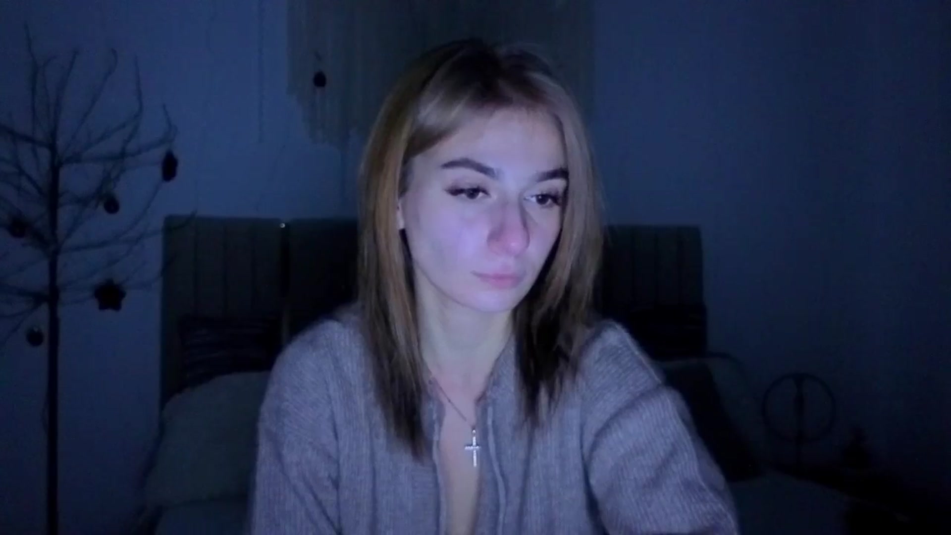 Gallery image thumbnail from M1ss_arina's myfreecams stream on, 01/26/2026, 23:22 image 15 of 20
