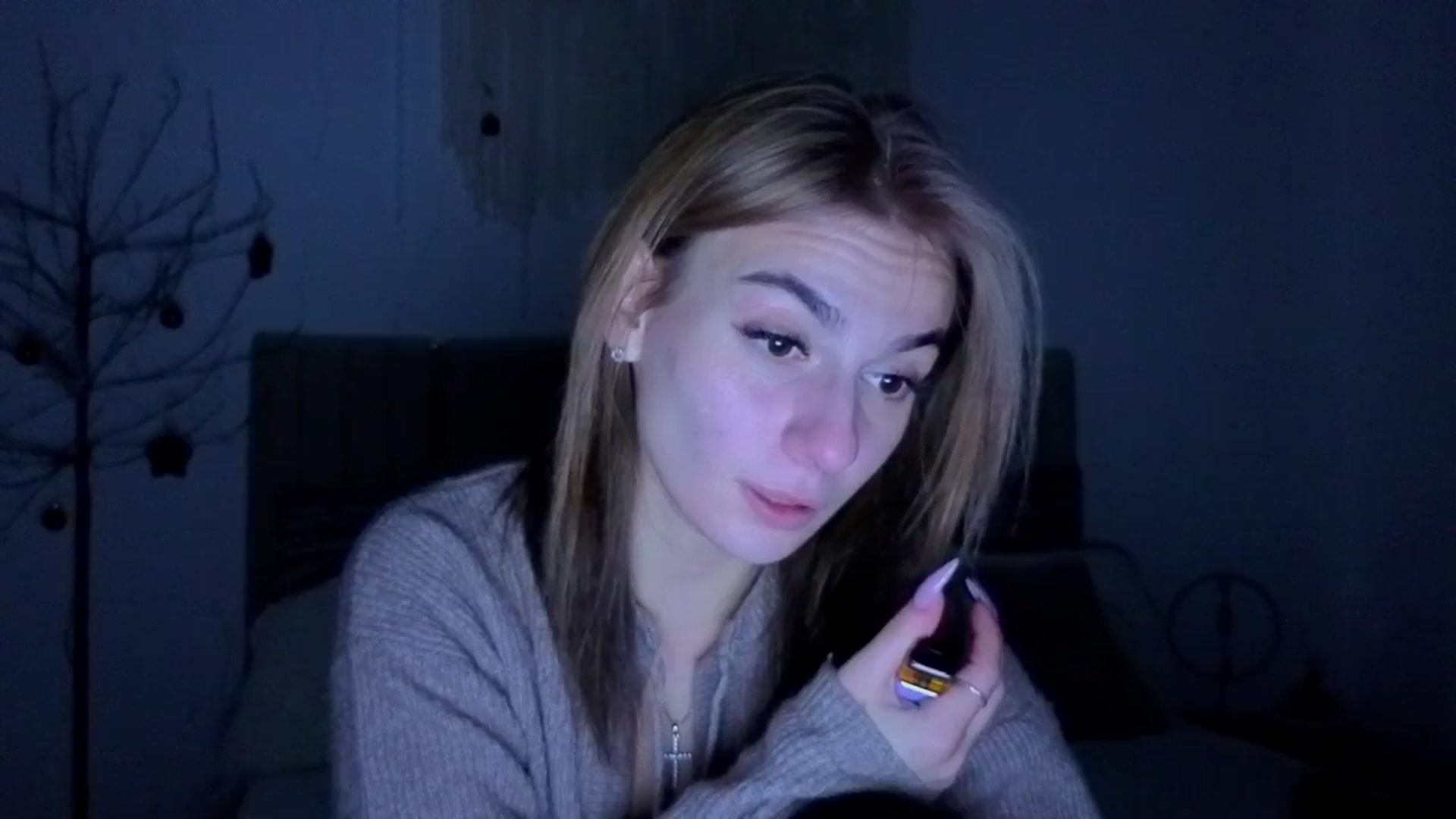 Gallery image thumbnail from M1ss_arina's myfreecams stream on, 01/26/2026, 23:22 image 8 of 20