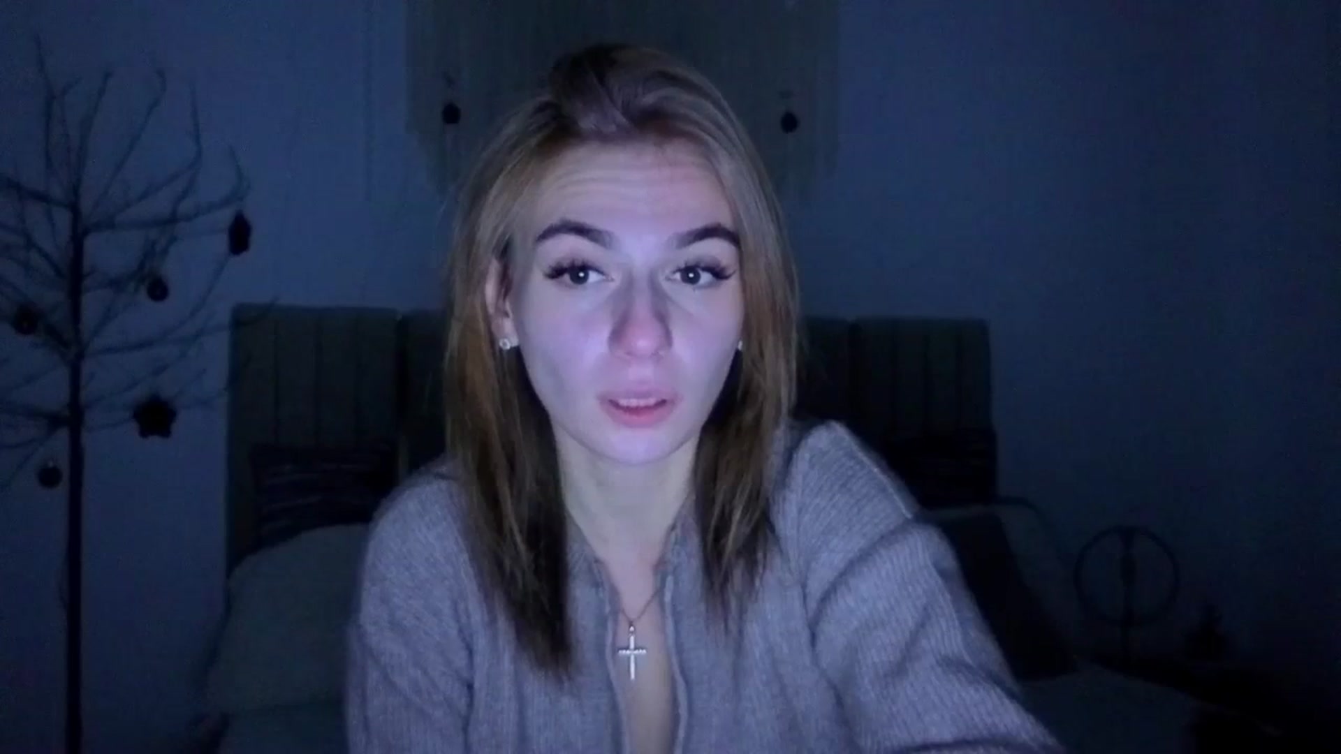 Gallery image thumbnail from M1ss_arina's myfreecams stream on, 01/26/2026, 23:22 image 17 of 20