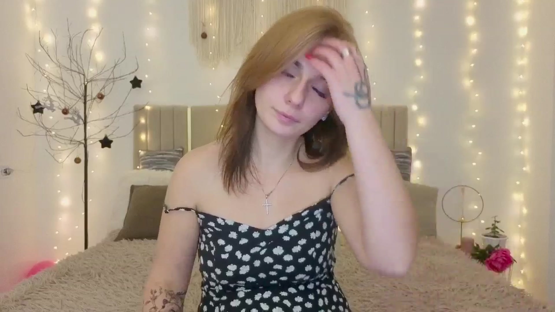 Gallery image thumbnail from M1ss_arina's myfreecams stream on, 01/29/2026, 23:29 image 5 of 20
