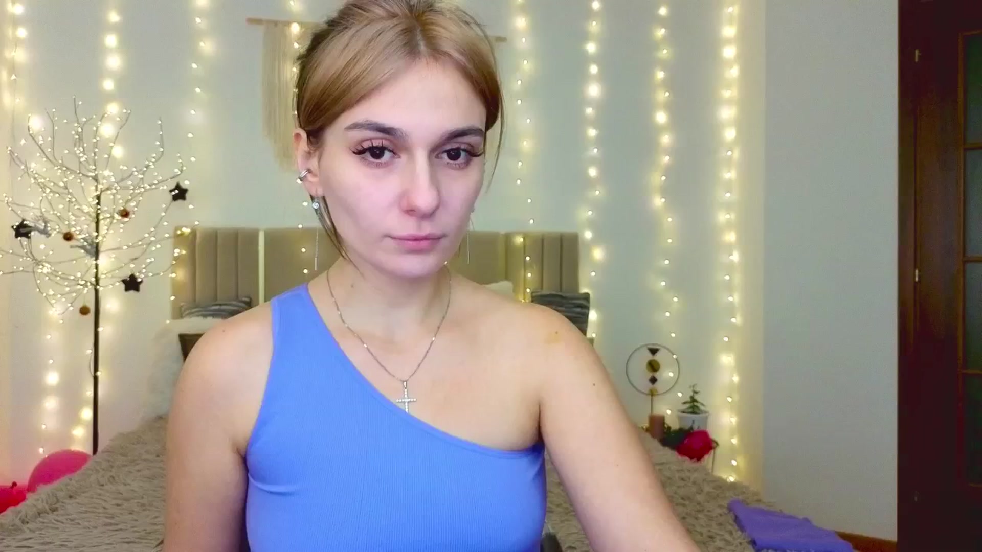 Gallery image thumbnail from M1ss_arina's myfreecams stream on, 02/03/2026, 23:52 image 1 of 20