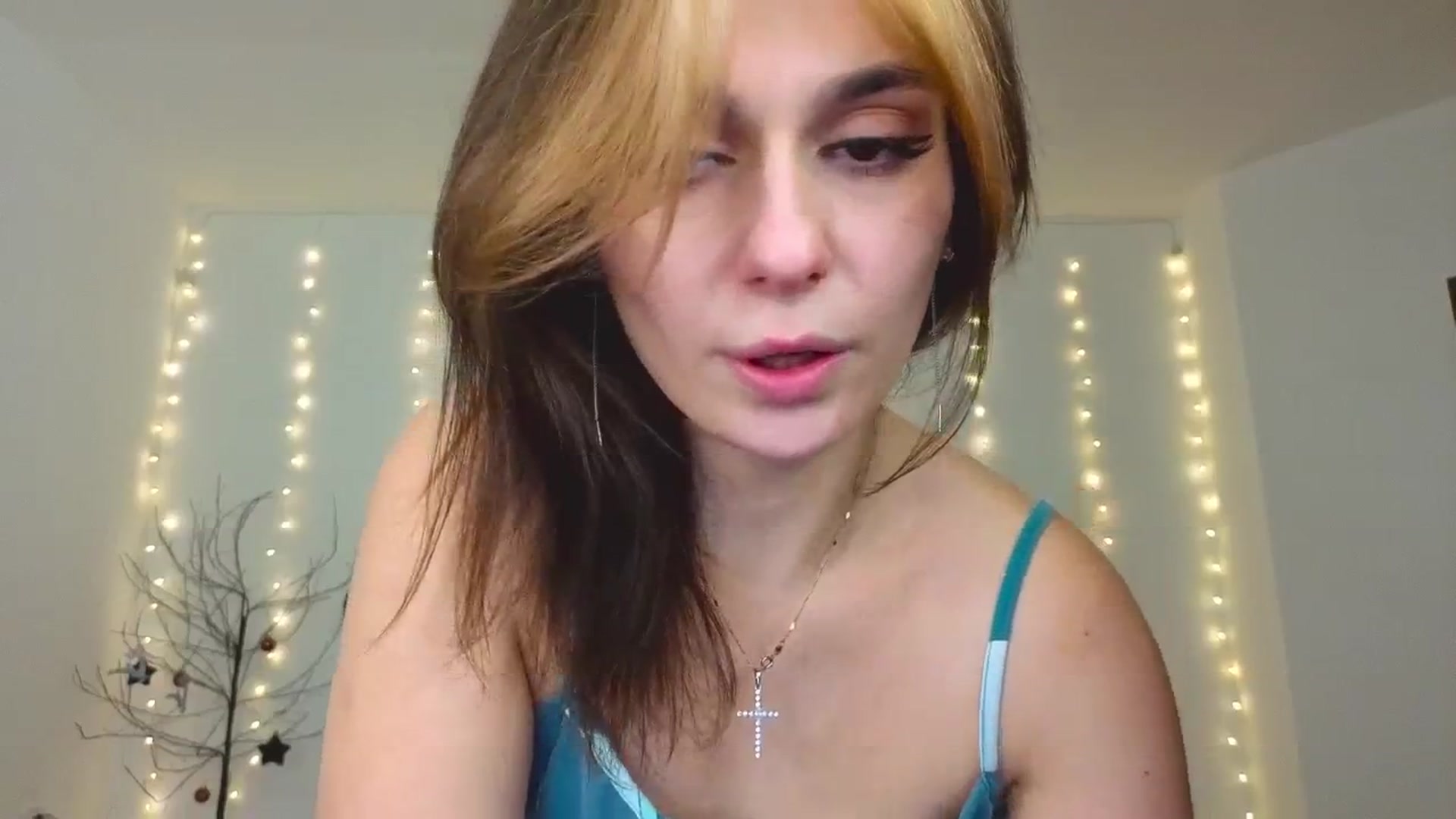 Gallery image thumbnail from M1ss_arina's myfreecams stream on, 02/07/2026, 24:41 image 8 of 20