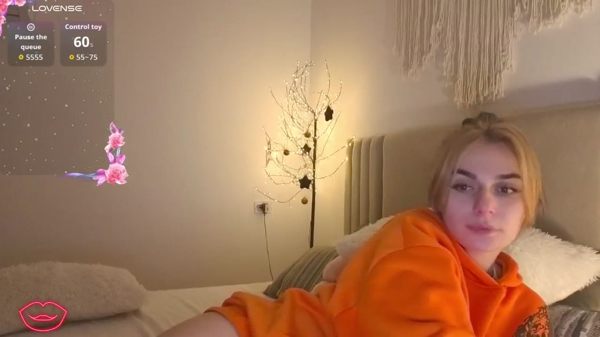 Gallery image thumbnail from M1ss_arina's myfreecams stream on, 02/13/2026, 01:14 image 5 of 20