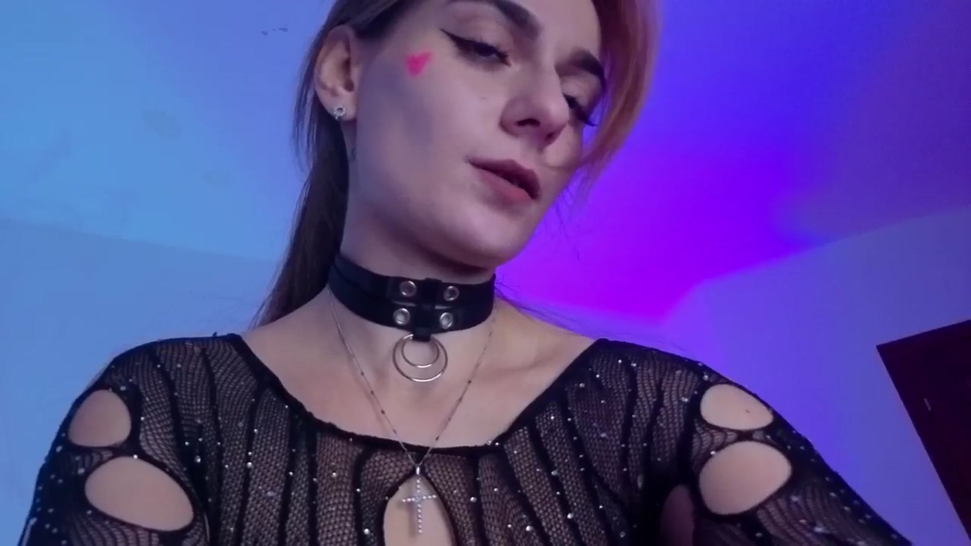 Gallery image thumbnail from M1ss_arina's myfreecams stream on, 02/14/2026, 22:52 image 14 of 20