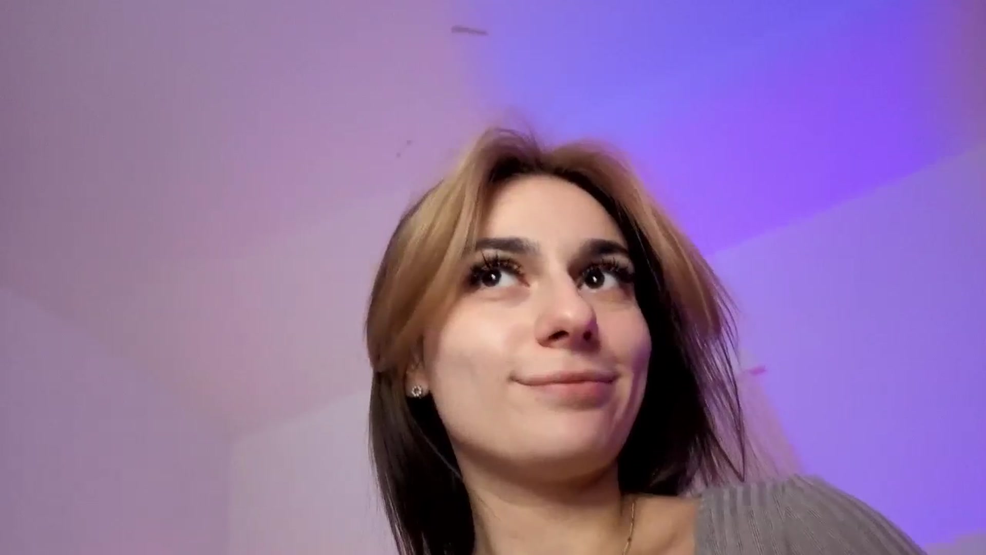 Gallery image thumbnail from M1ss_arina's myfreecams stream on, 02/18/2026, 01:17 image 12 of 20