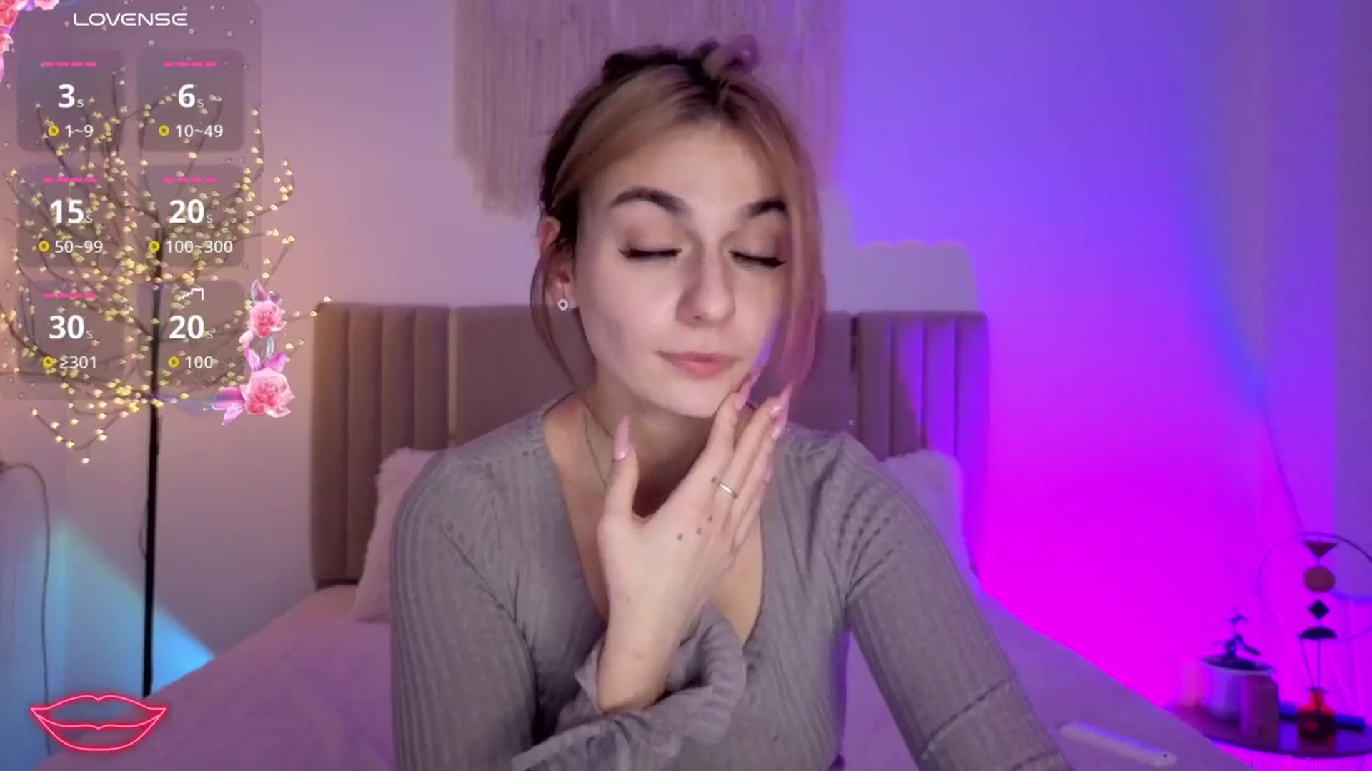 Gallery image thumbnail from M1ss_arina's myfreecams stream on, 02/18/2026, 04:29 image 13 of 20