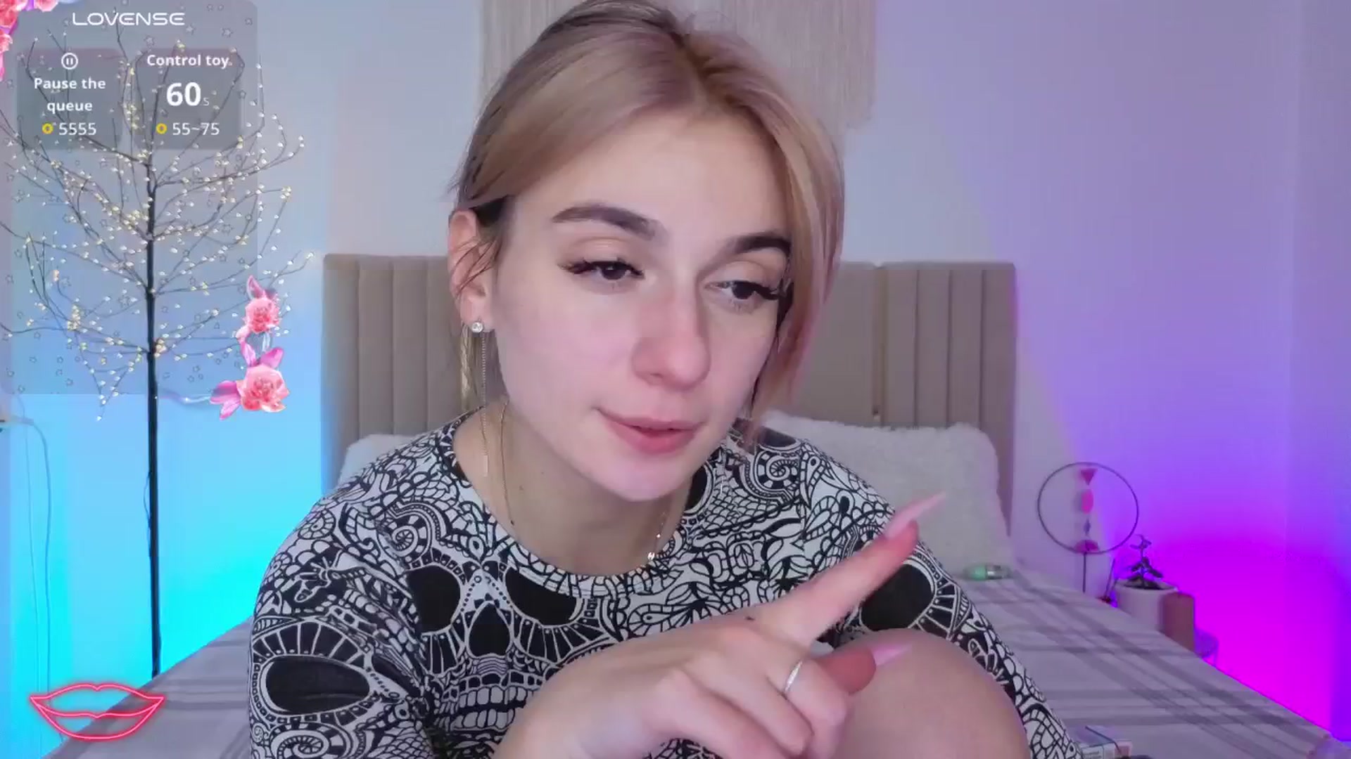 Gallery image thumbnail from M1ss_arina's myfreecams stream on, 02/24/2026, 03:38 image 9 of 20