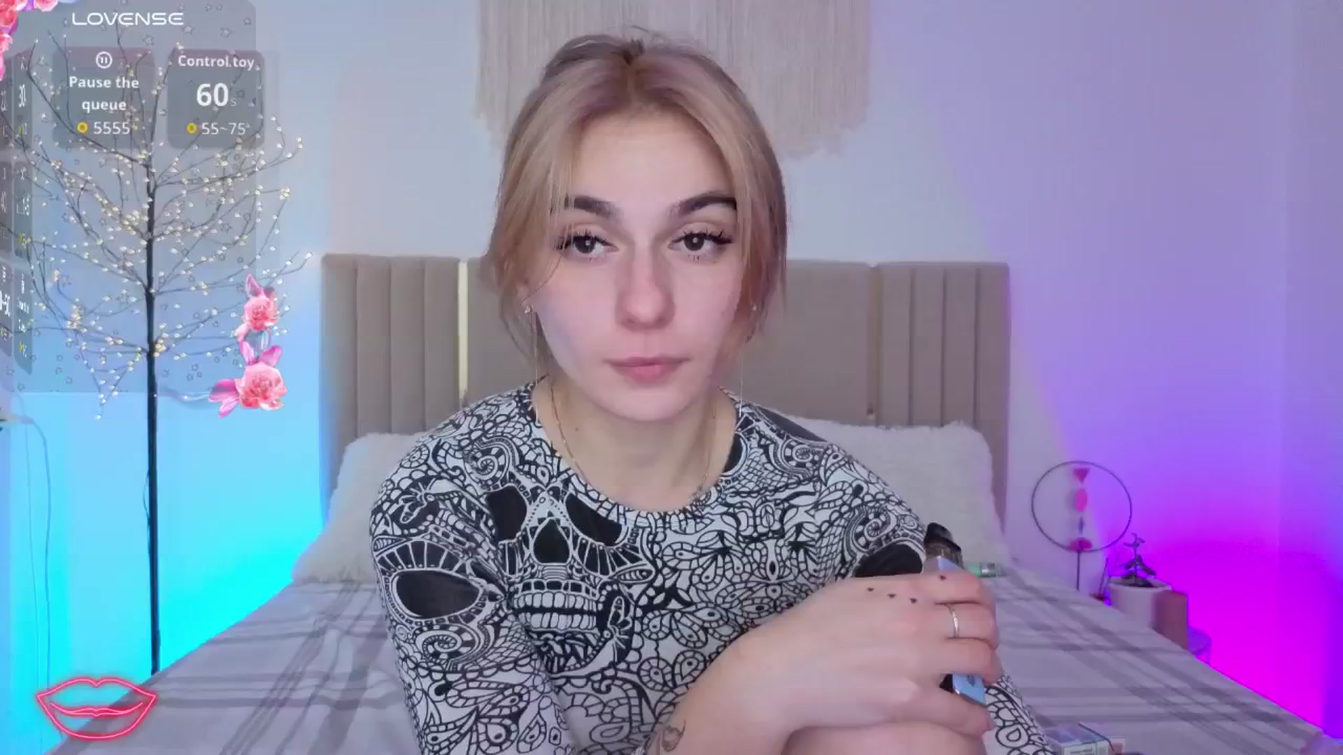 Gallery image thumbnail from M1ss_arina's myfreecams stream on, 02/24/2026, 03:38 image 11 of 20