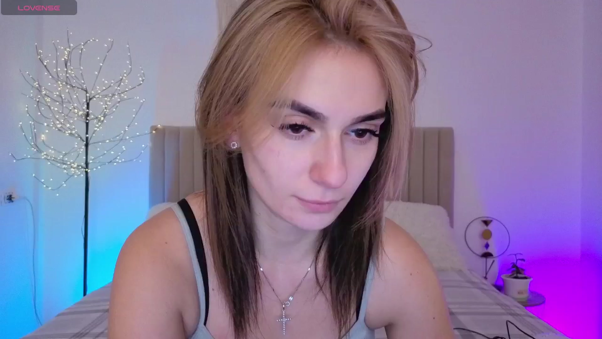 Gallery image thumbnail from M1ss_arina's myfreecams stream on, 03/05/2026, 02:10 image 8 of 20