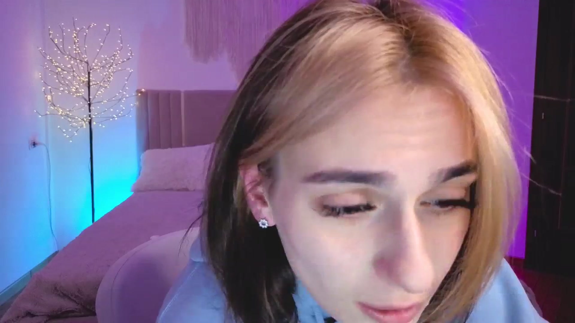 Gallery image thumbnail from M1ss_arina's myfreecams stream on, 03/06/2026, 23:35 image 11 of 20