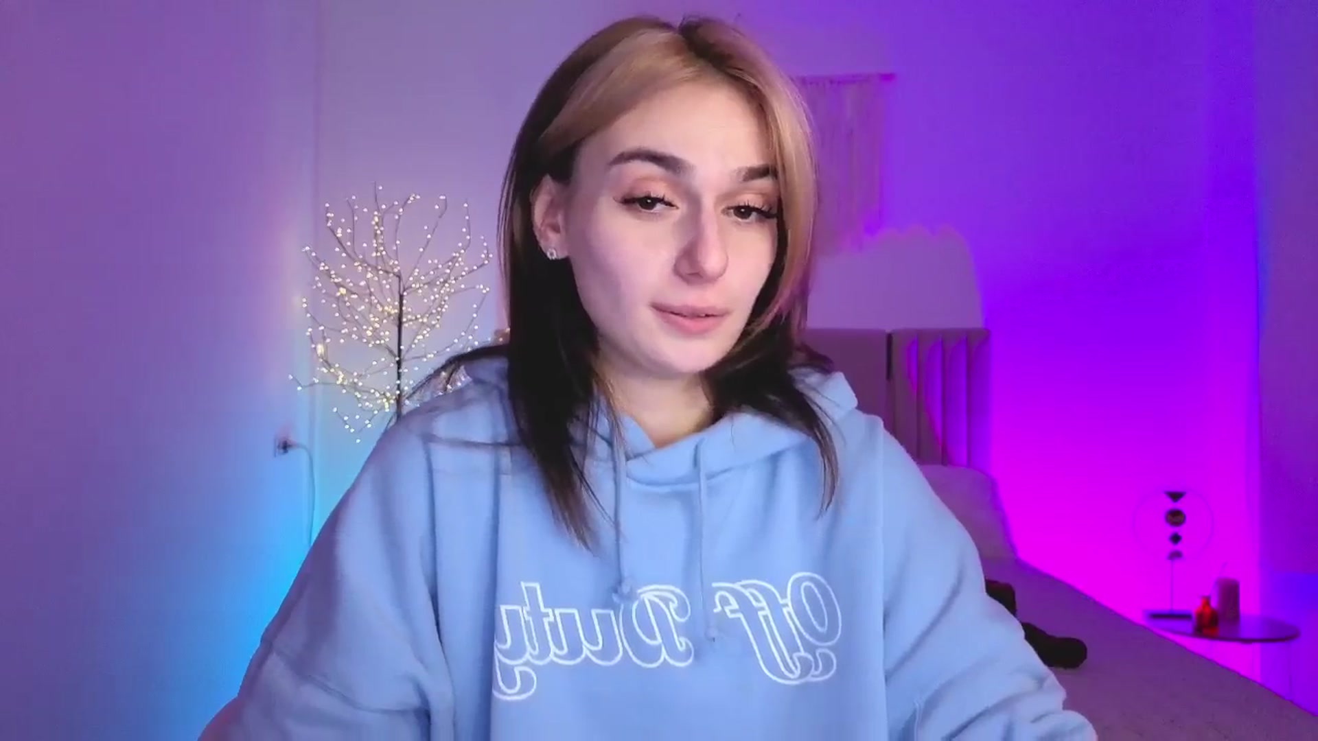 Gallery image thumbnail from M1ss_arina's myfreecams stream on, 03/07/2026, 02:50 image 3 of 20