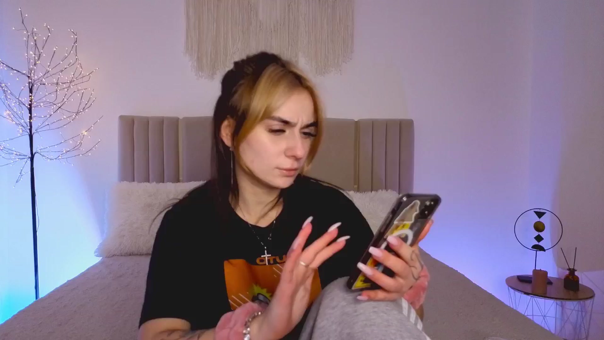 Gallery image thumbnail from M1ss_arina's myfreecams stream on, 03/15/2026, 22:48 image 3 of 20