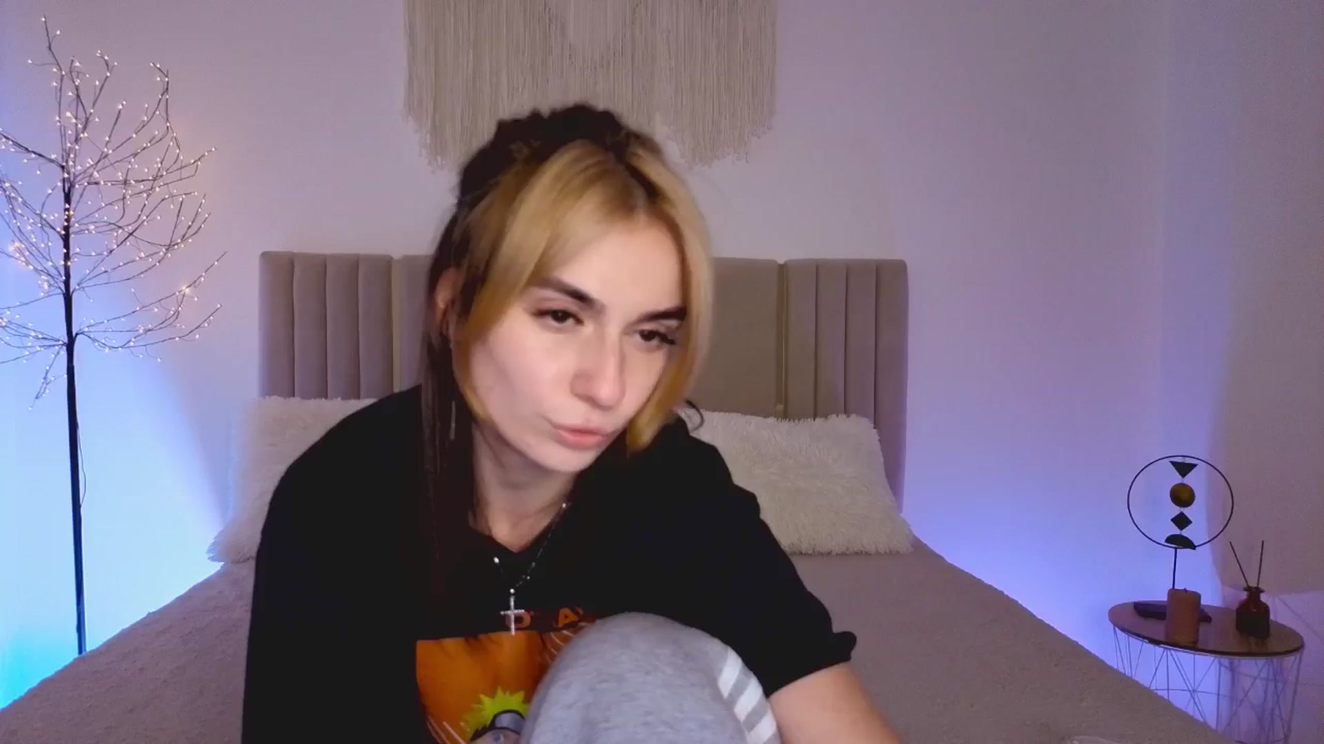 Gallery image thumbnail from M1ss_arina's myfreecams stream on, 03/15/2026, 22:48 image 8 of 20
