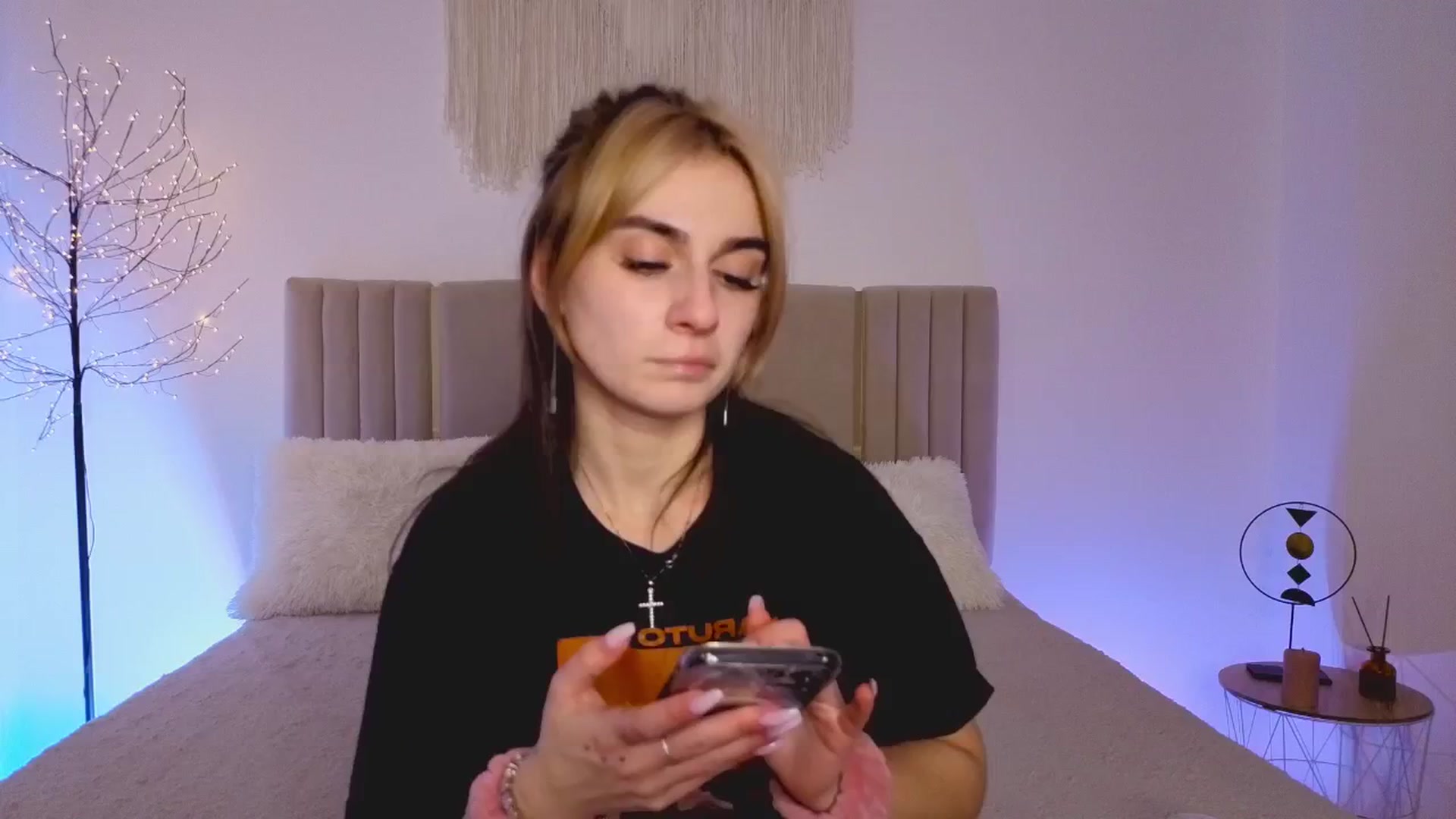 Gallery image thumbnail from M1ss_arina's myfreecams stream on, 03/15/2026, 22:48 image 2 of 20