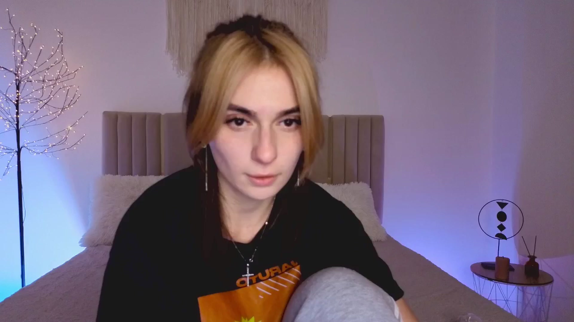 Gallery image thumbnail from M1ss_arina's myfreecams stream on, 03/15/2026, 22:48 image 20 of 20