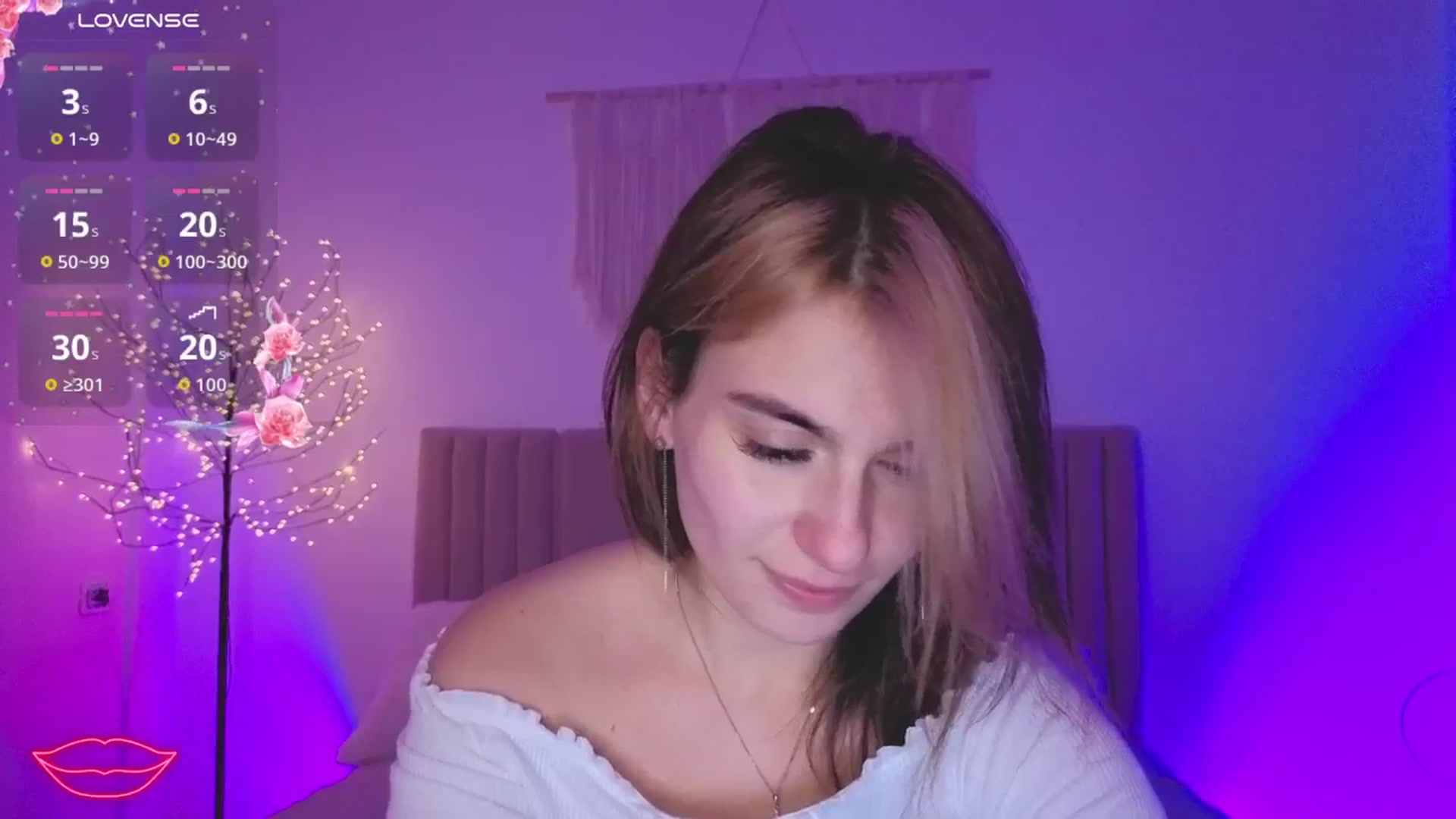 Gallery image thumbnail from M1ss_arina's myfreecams stream on, 03/18/2026, 01:27 image 10 of 20