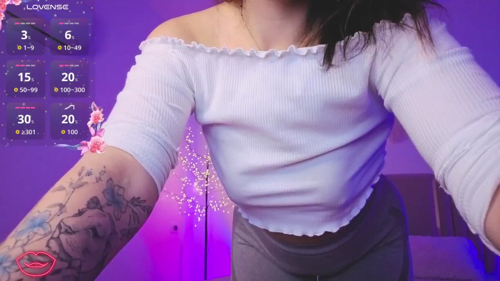 Gallery image thumbnail from M1ss_arina's myfreecams stream on, 03/18/2026, 01:27 image 8 of 20