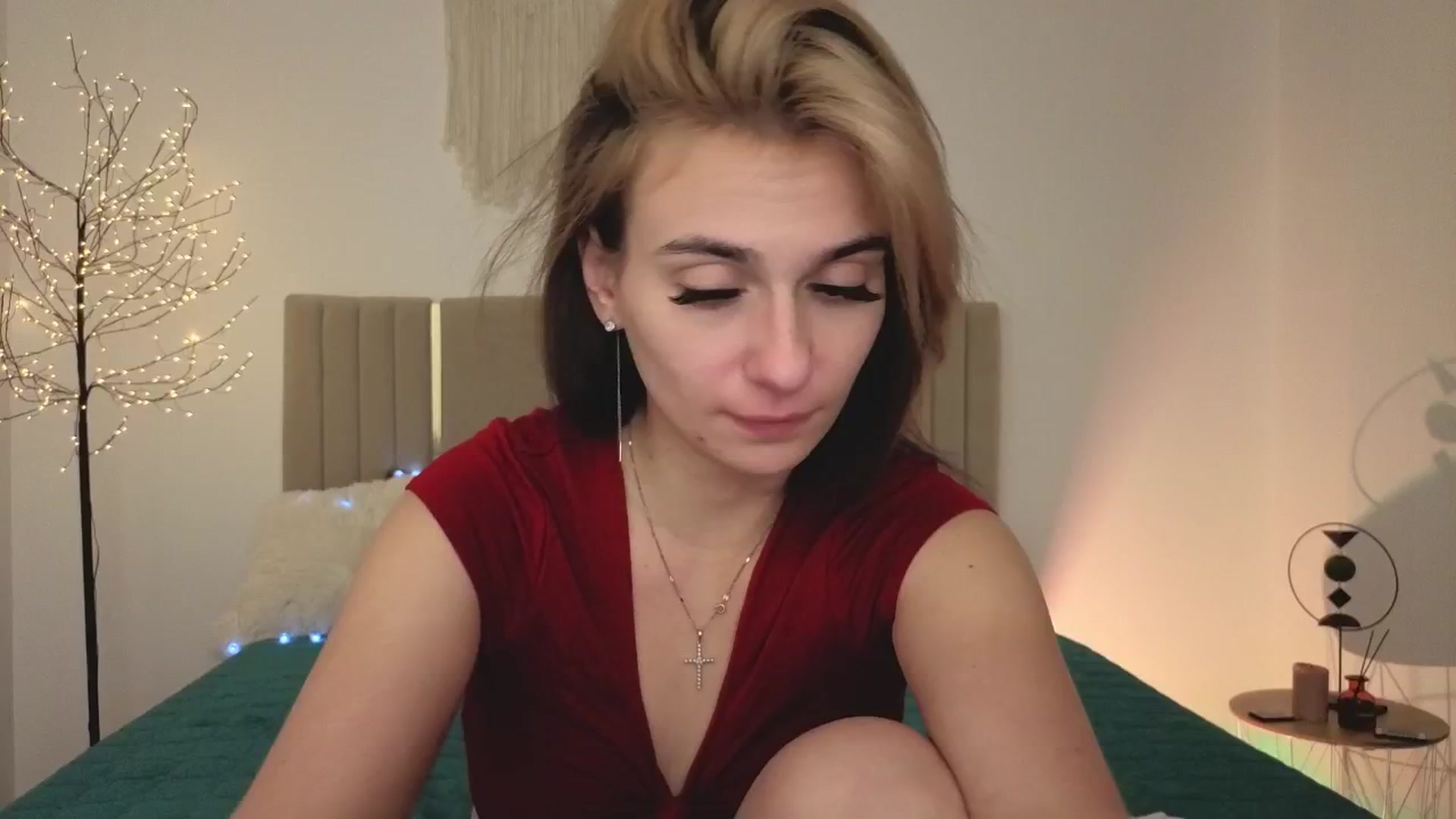 Gallery image thumbnail from M1ss_arina's myfreecams stream on, 04/02/2026, 02:39 image 1 of 20