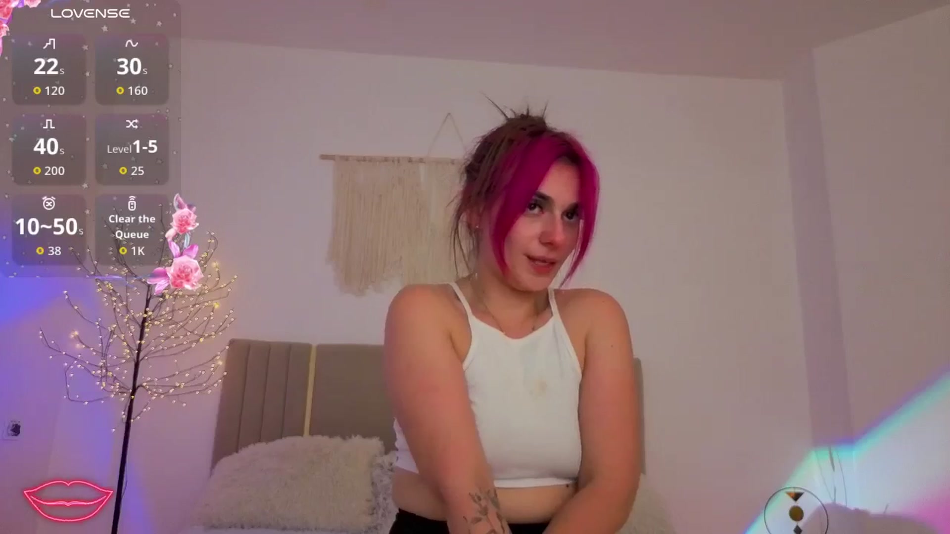 Gallery image thumbnail from M1ss_arina's myfreecams stream on, 04/07/2026, 02:29 image 8 of 20