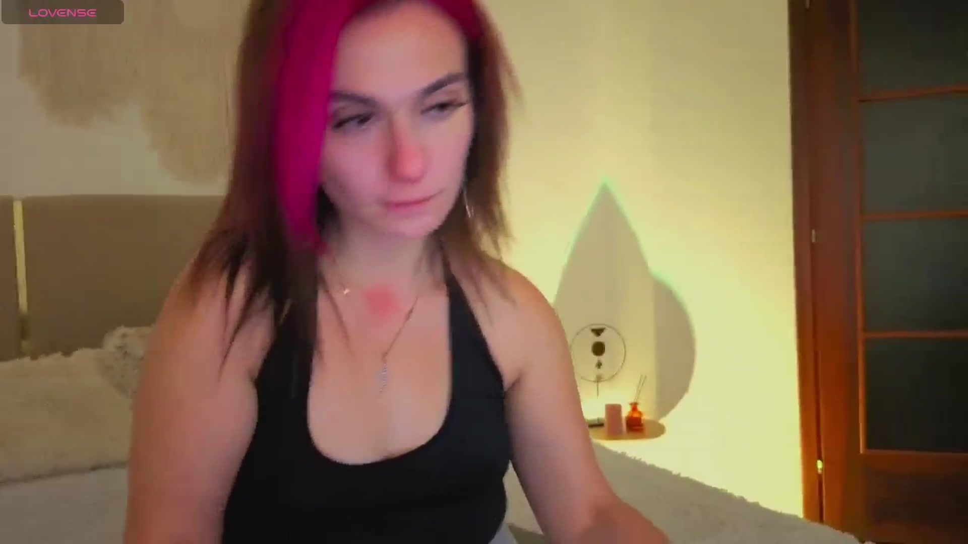 Gallery image thumbnail from M1ss_arina's myfreecams stream on, 04/07/2026, 22:36 image 2 of 20