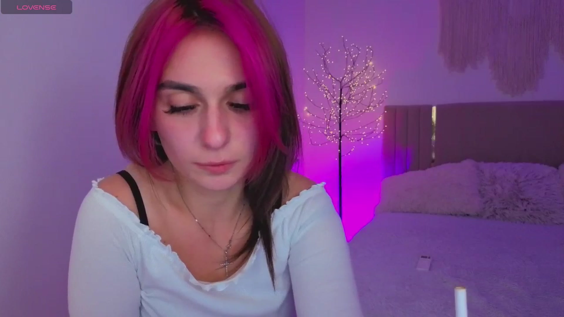 Gallery image thumbnail from M1ss_arina's myfreecams stream on, 04/11/2026, 22:20 image 7 of 20