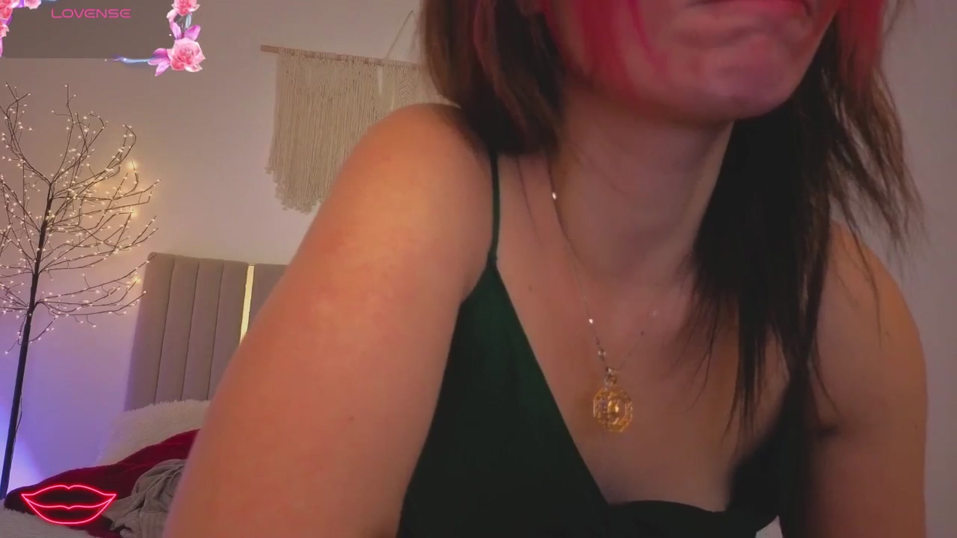 Gallery image thumbnail from M1ss_arina's myfreecams stream on, 04/14/2026, 23:26 image 19 of 20