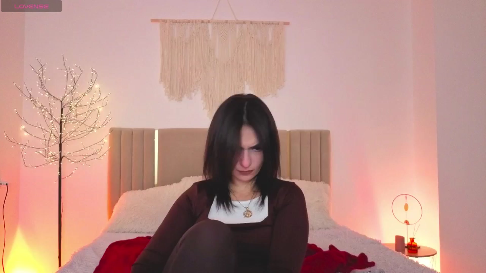 Gallery image thumbnail from M1ss_arina's myfreecams stream on, 04/15/2026, 23:44 image 1 of 20