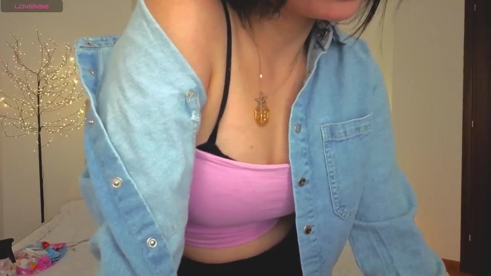 Gallery image thumbnail from M1ss_arina's myfreecams stream on, 04/17/2026, 23:56 image 14 of 20