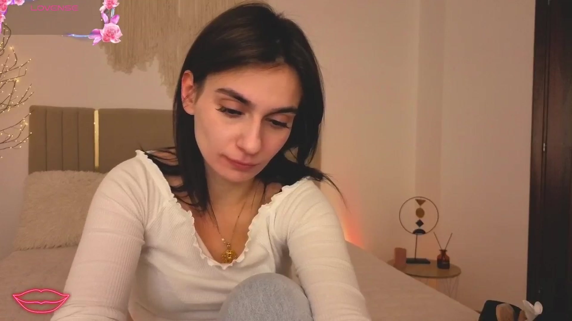 Gallery image thumbnail from M1ss_arina's myfreecams stream on, 04/25/2026, 23:47 image 2 of 20
