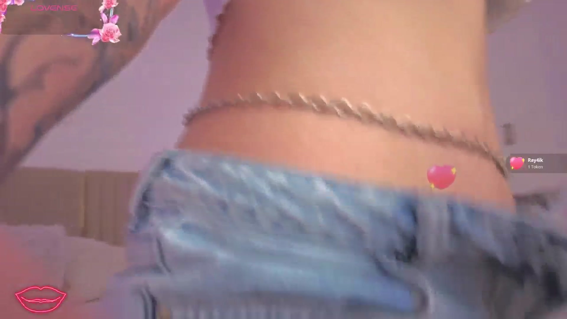 Gallery image thumbnail from M1ss_arina's myfreecams stream on, 04/25/2026, 23:47 image 14 of 20