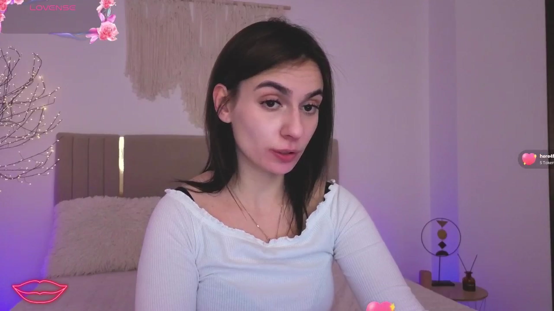 Gallery image thumbnail from M1ss_arina's myfreecams stream on, 04/25/2026, 23:47 image 9 of 20