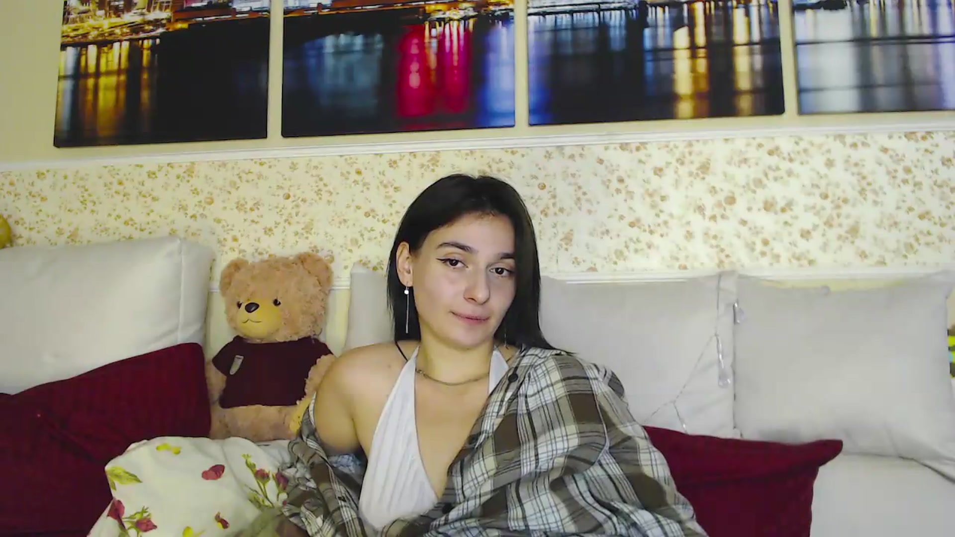 Gallery image thumbnail from M1ss_arina's myfreecams stream on, 06/09/2026, 23:59 image 9 of 20