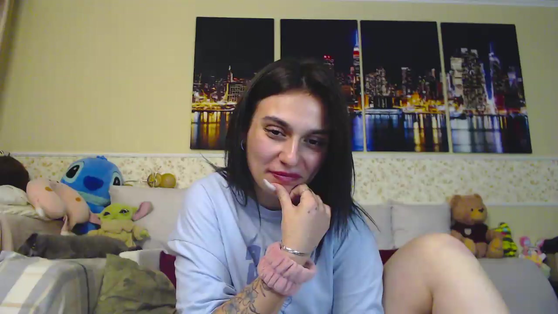 Gallery image thumbnail from M1ss_arina's myfreecams stream on, 06/18/2026, 22:14 image 19 of 20