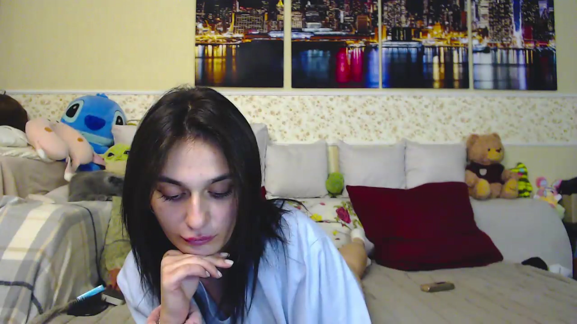 Gallery image thumbnail from M1ss_arina's myfreecams stream on, 06/18/2026, 22:14 image 2 of 20