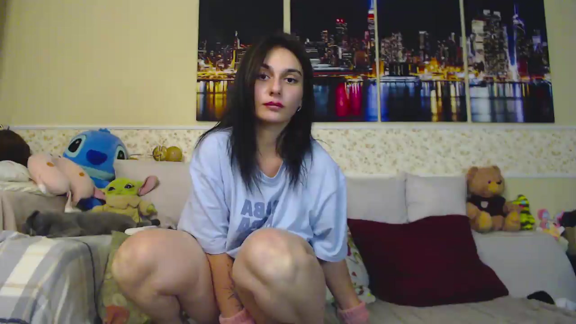 Gallery image thumbnail from M1ss_arina's myfreecams stream on, 06/18/2026, 22:14 image 17 of 20
