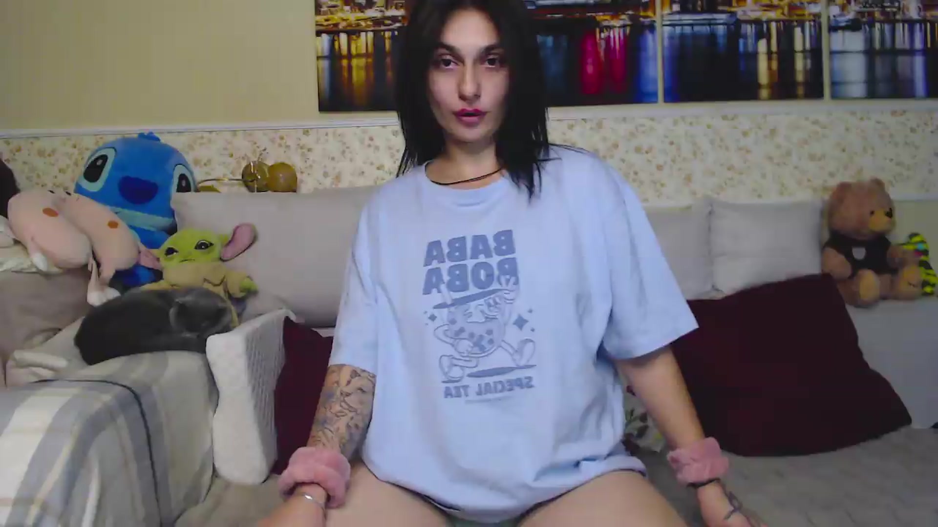 Gallery image thumbnail from M1ss_arina's myfreecams stream on, 06/18/2026, 23:58 image 4 of 20