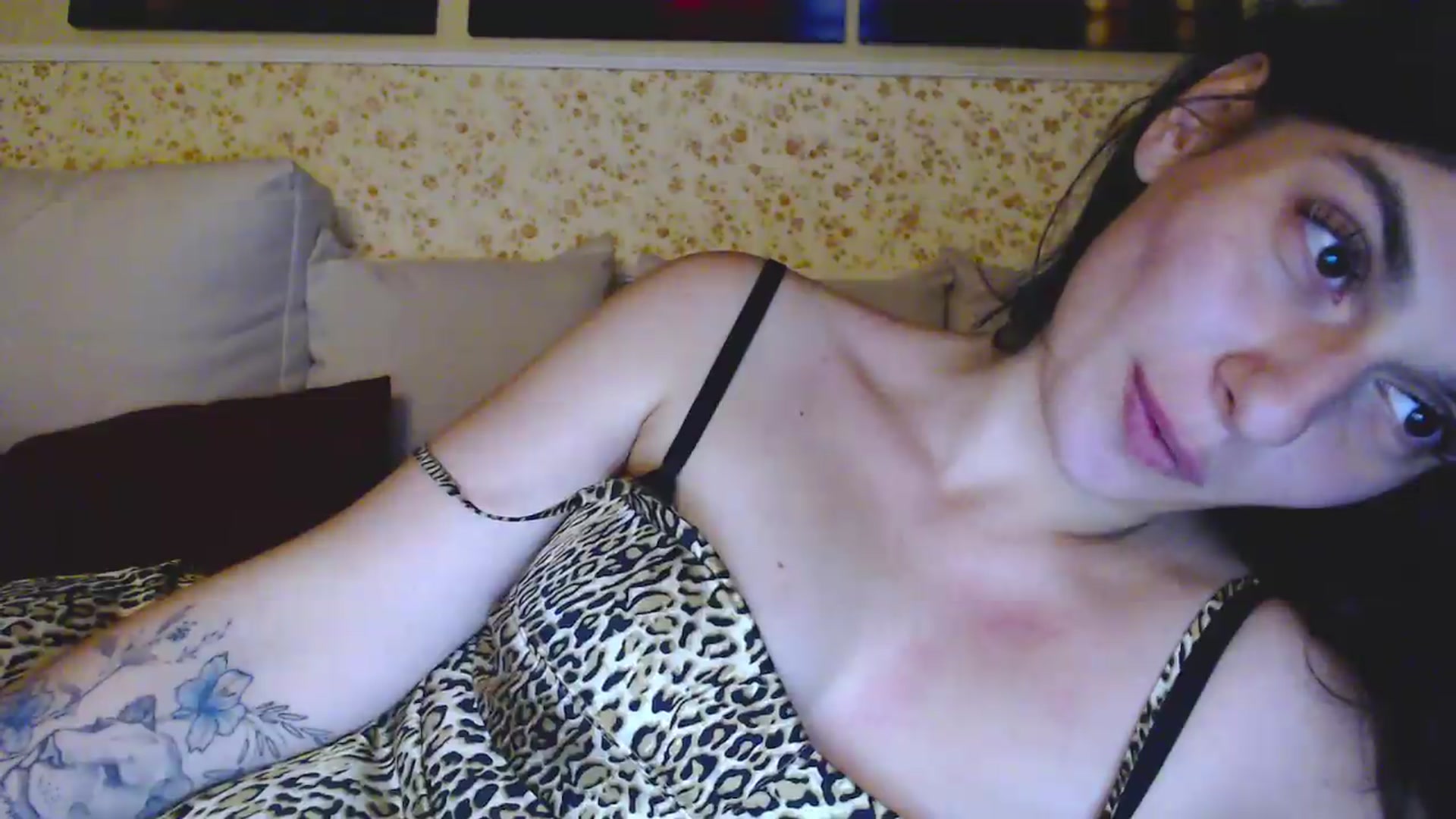 Gallery image thumbnail from M1ss_arina's myfreecams stream on, 06/21/2026, 23:34 image 9 of 20