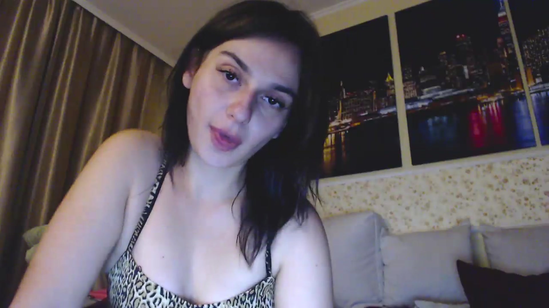 Gallery image thumbnail from M1ss_arina's myfreecams stream on, 06/21/2026, 23:34 image 3 of 20