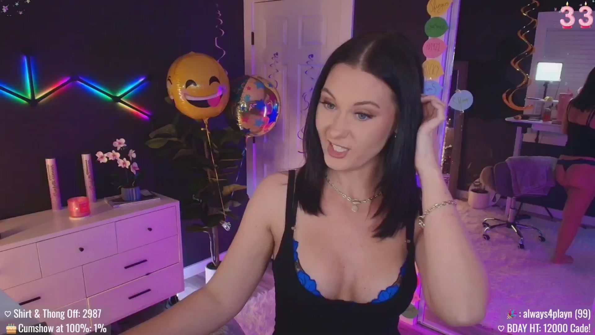Gallery image thumbnail from MACK3NZIE's myfreecams stream on, 10/22/2025, 24:00 image 6 of 20