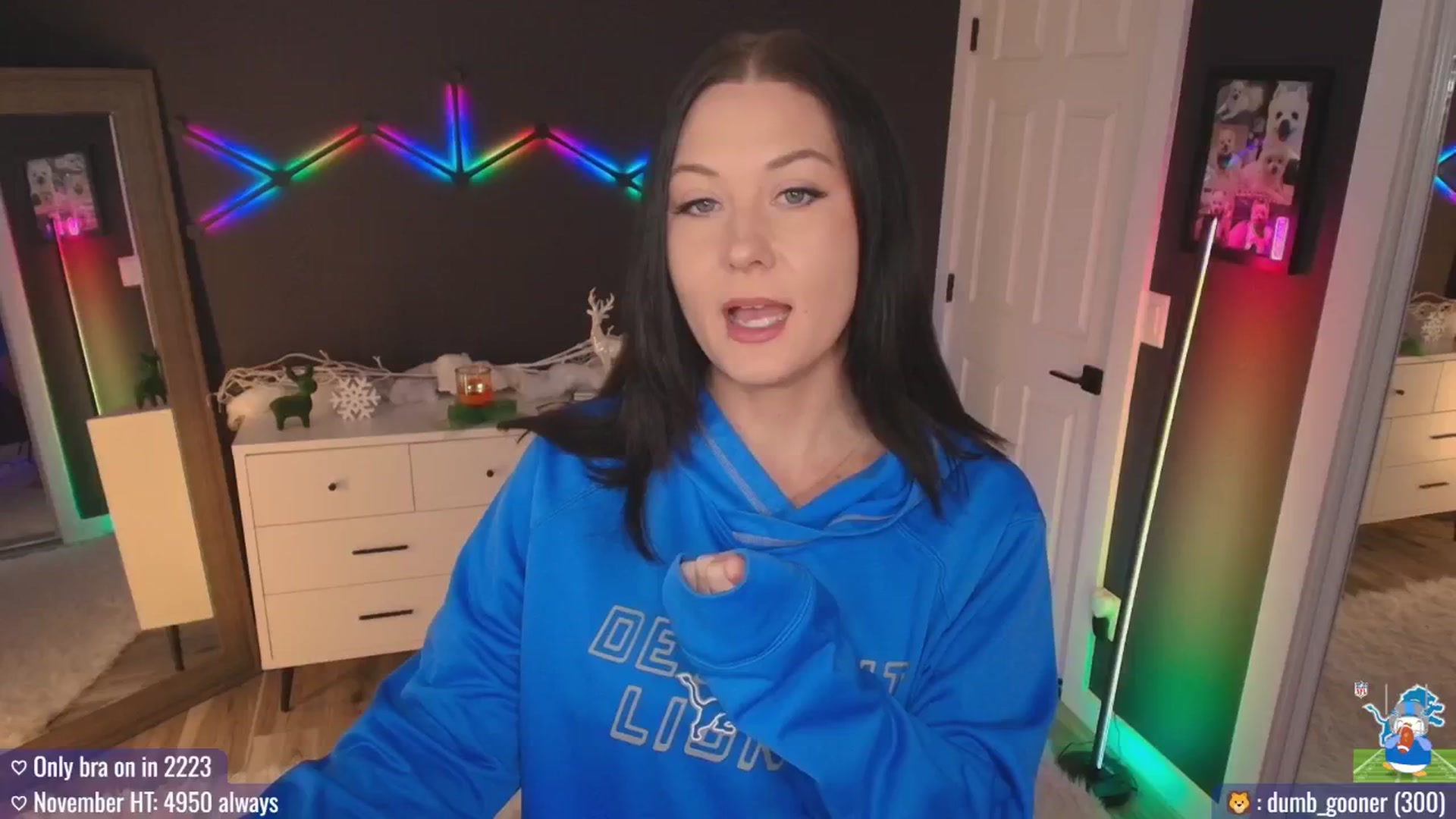 Gallery image thumbnail from MACK3NZIE's myfreecams stream on, 11/23/2025, 19:19 image 19 of 20