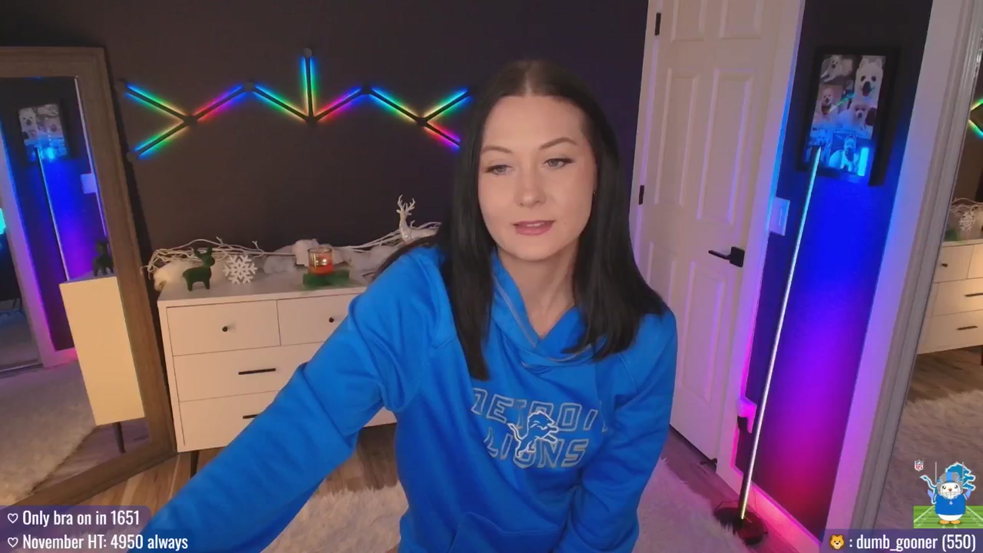 Gallery image thumbnail from MACK3NZIE's myfreecams stream on, 11/23/2025, 19:19 image 20 of 20