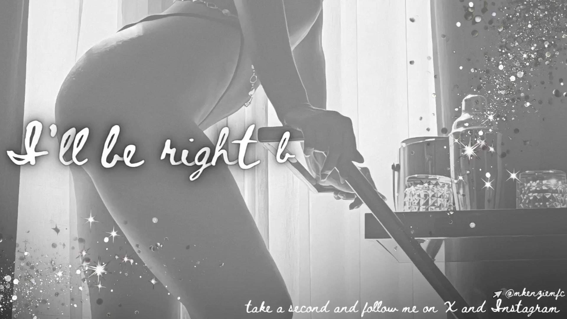 Gallery image thumbnail from MACK3NZIE's myfreecams stream on, 12/08/2025, 22:27 image 15 of 20