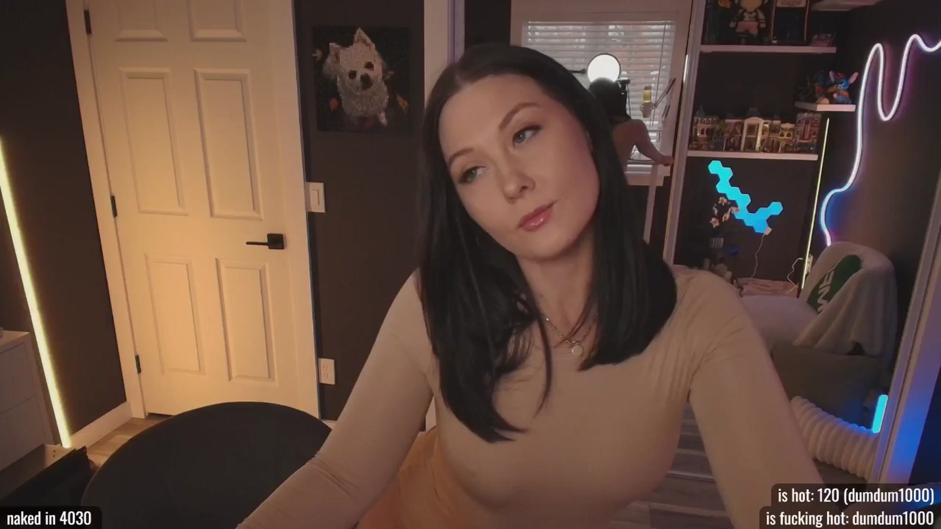 Gallery image thumbnail from MACK3NZIE's myfreecams stream on, 01/06/2026, 22:08 image 15 of 20