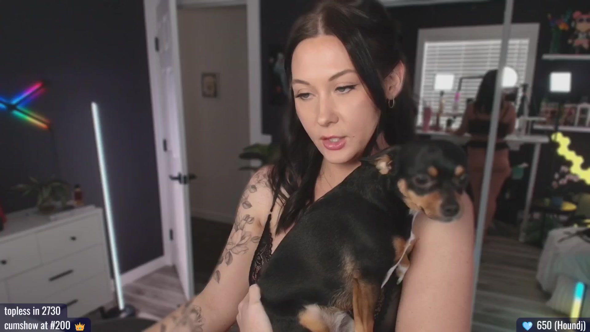 Gallery image thumbnail from MACK3NZIE's myfreecams stream on, 01/25/2026, 21:34 image 12 of 20