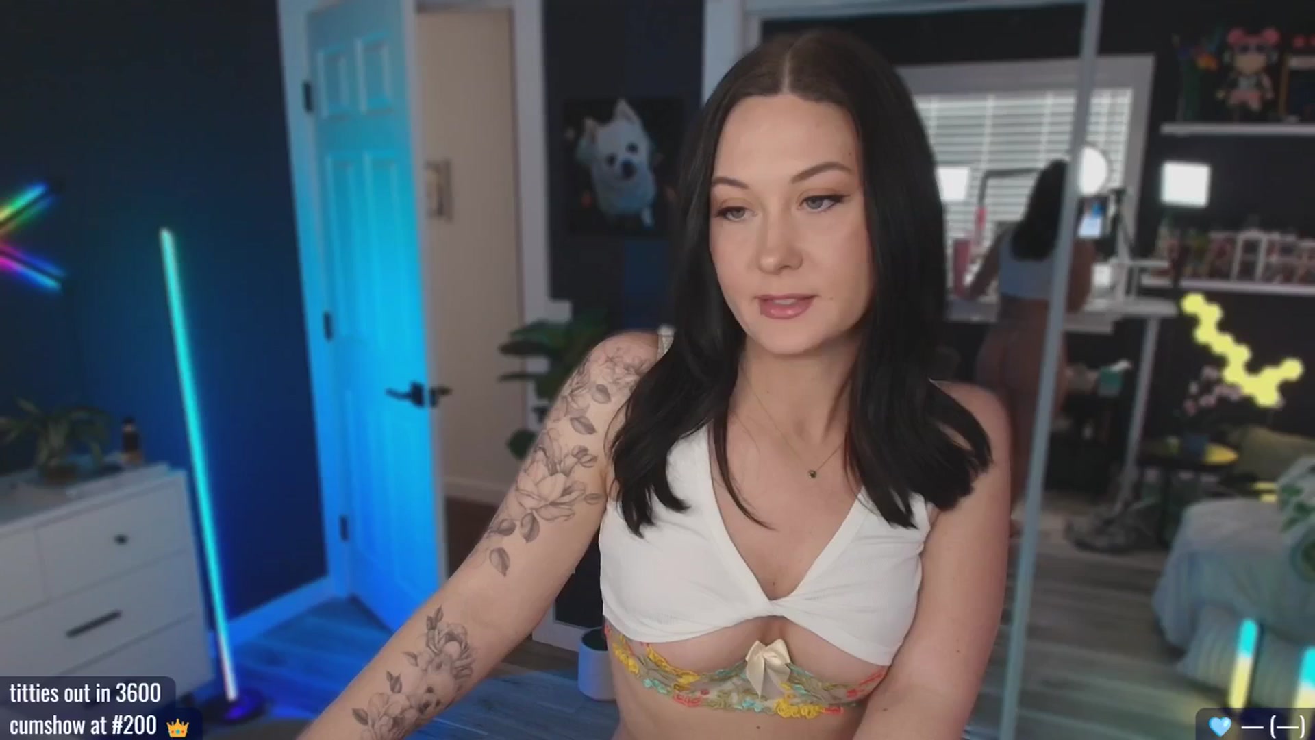 Gallery image thumbnail from MACK3NZIE's myfreecams stream on, 01/26/2026, 23:12 image 1 of 20