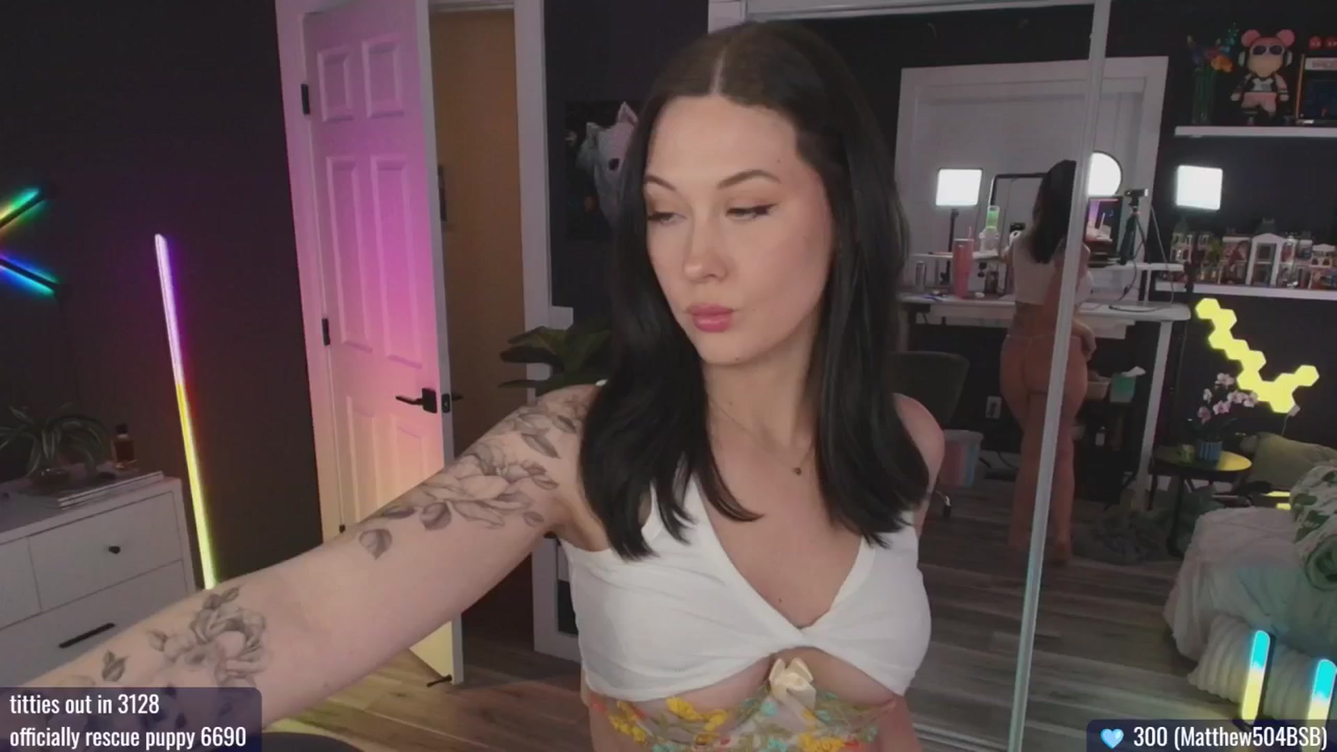 Gallery image thumbnail from MACK3NZIE's myfreecams stream on, 01/26/2026, 23:12 image 19 of 20