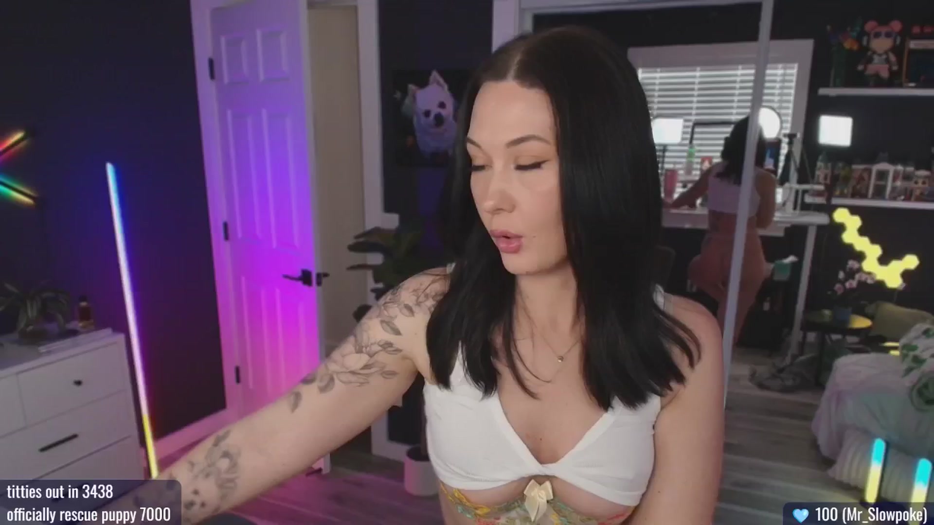 Gallery image thumbnail from MACK3NZIE's myfreecams stream on, 01/26/2026, 23:12 image 5 of 20